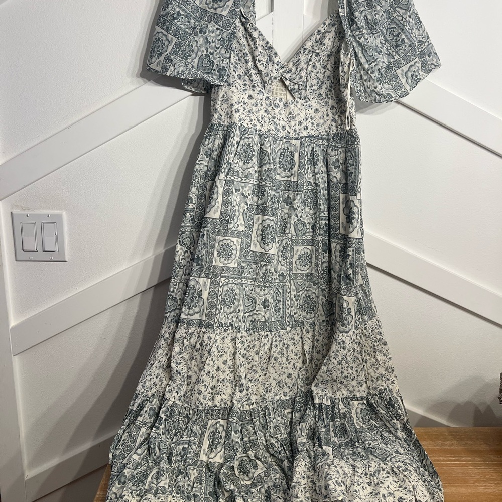 Abercrombie & Fitch Green and White Maxi Dress